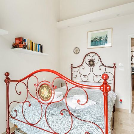 Bright Apartment With Private Garden And Balcony Florencja Zewnętrze zdjęcie
