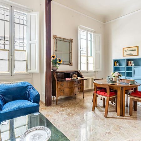 Bright Apartment With Private Garden And Balcony Florencja Zewnętrze zdjęcie
