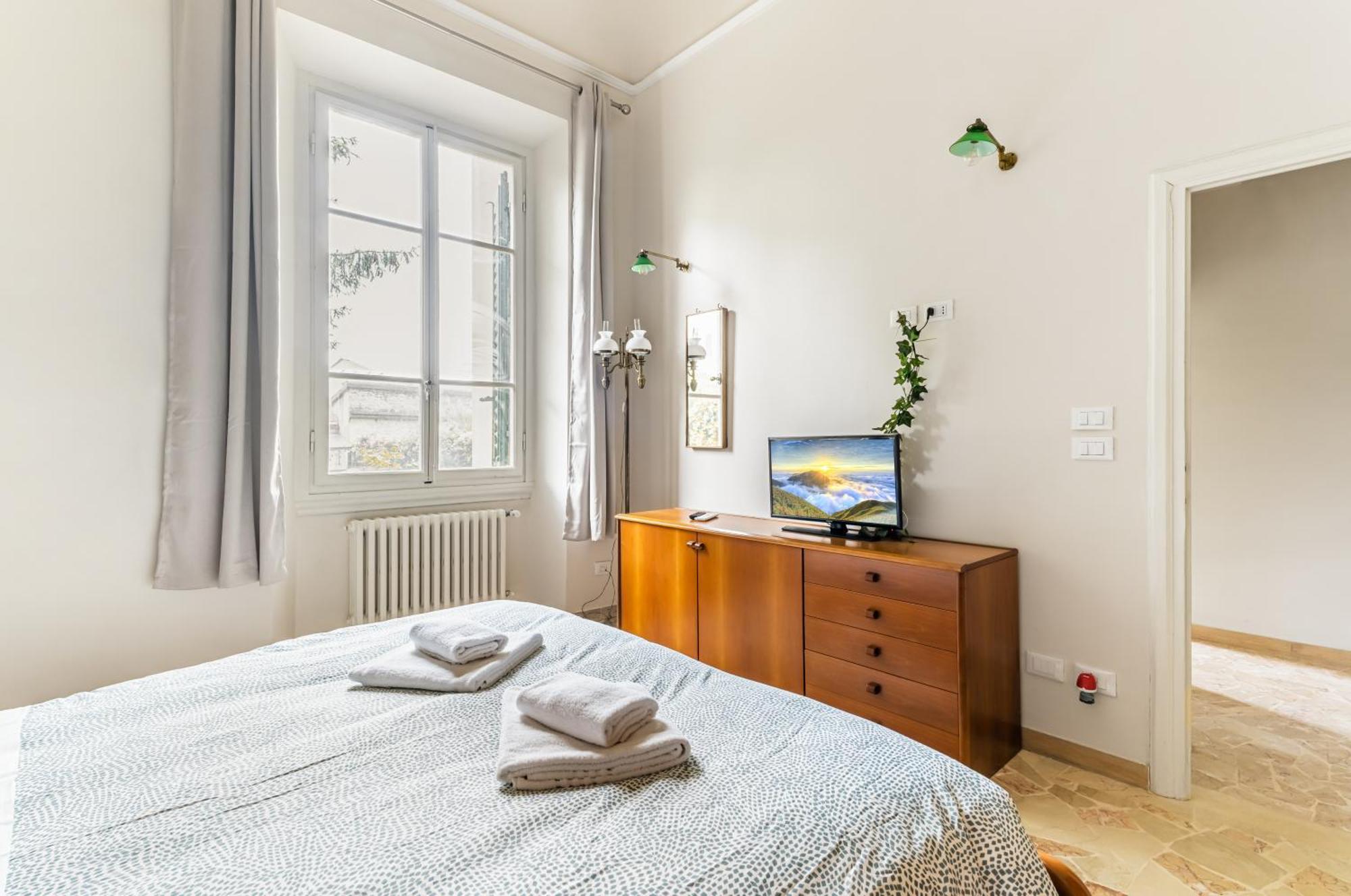 Bright Apartment With Private Garden And Balcony Florencja Zewnętrze zdjęcie